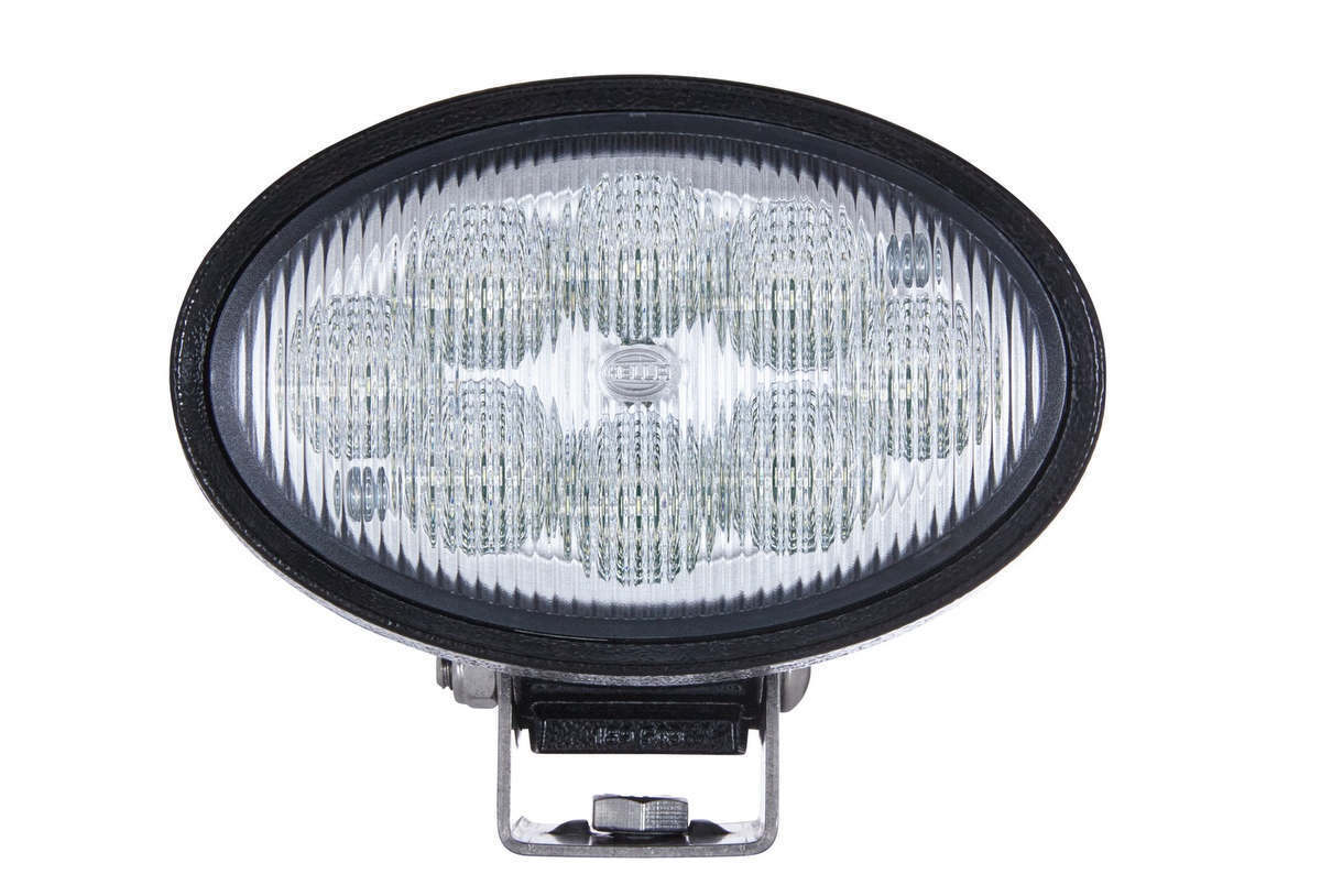 Arbeitsscheinwerfer LED HELLA Oval 100 1500lm Nahfeldauslechtung