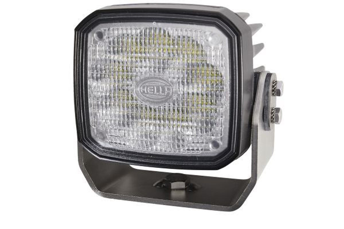 Arbeitsscheinwerfer LED HELLA Ultra Beam 2200lm Nahfeldauslechtung