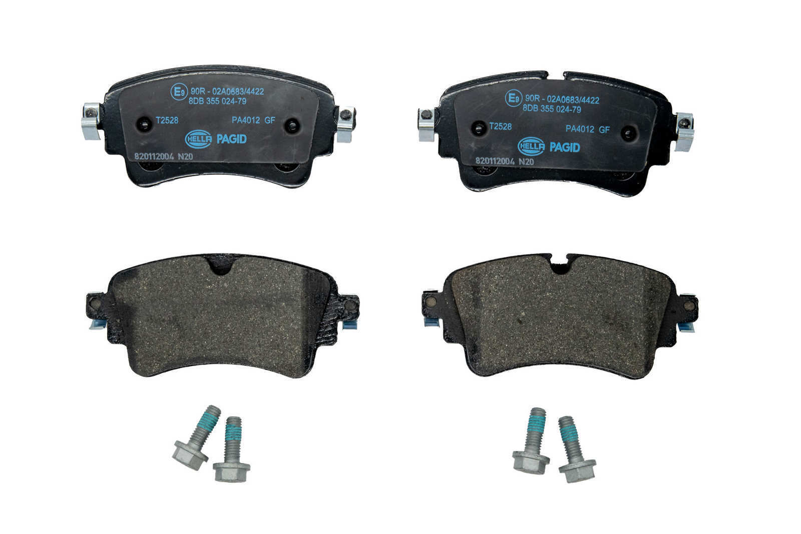 Bremsbelagsatz Bremsscheibe hinten HELLA für AUDI VW A4 Allroad B9