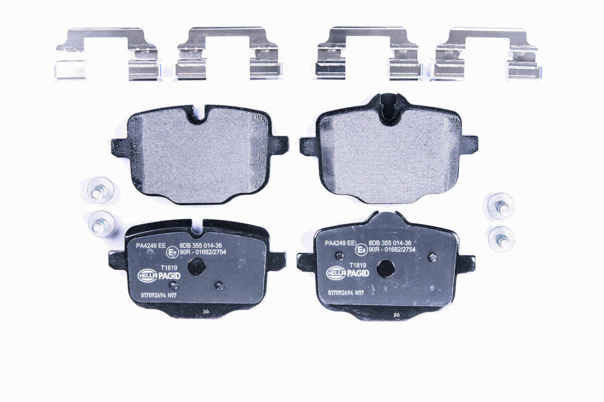 Bremsbelagsatz Bremsscheibe hinten HELLA für BMW 5