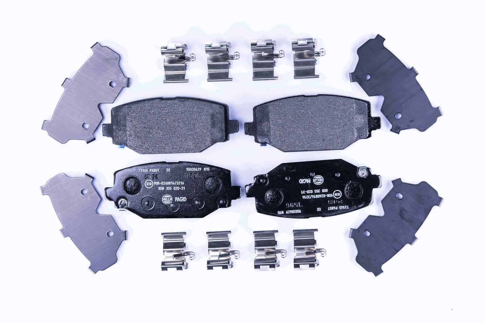 Bremsbelagsatz Bremsscheibe hinten HELLA für CHRYSLER FIAT LANCIA VW