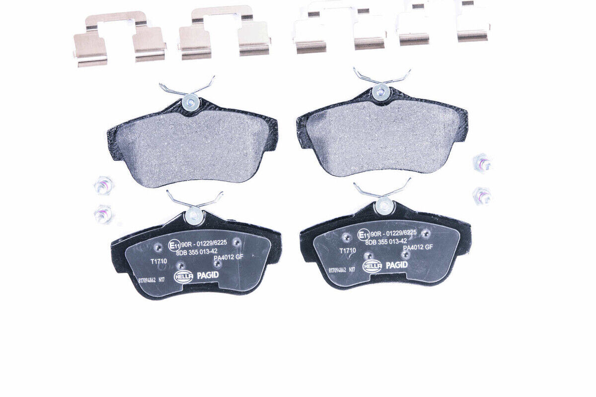 Bremsbelagsatz Bremsscheibe hinten HELLA für CITROEN FIAT PEUGEOT TOYOTA