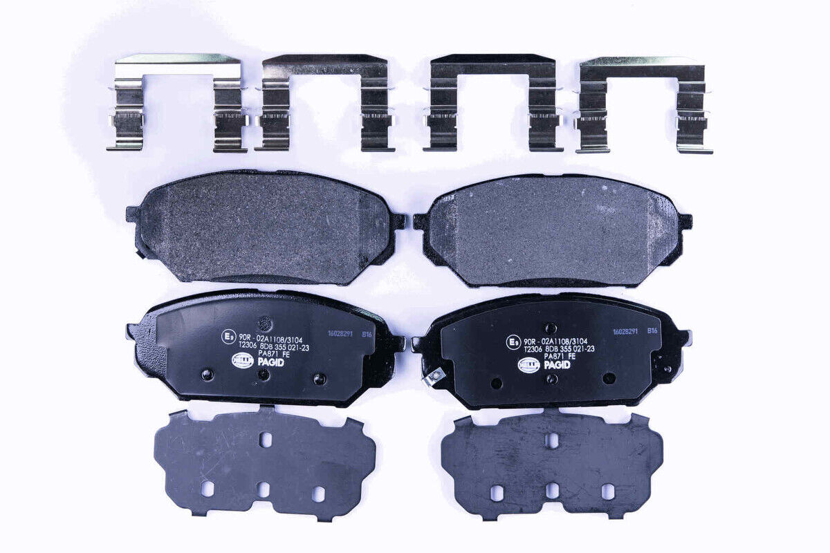 Bremsbelagsatz Bremsscheibe vorne HELLA für ix55