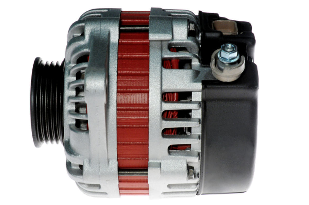 Generator mit Keilrippenriemenscheibe 59mm HELLA für KIA RIO I Stufenheck (DC_)