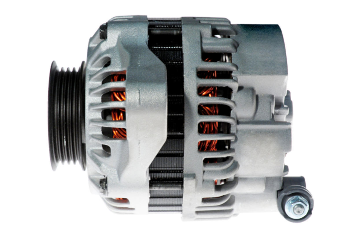 Generator mit Keilrippenriemenscheibe 63mm HELLA für HONDA CIVIC VI Hatchback
