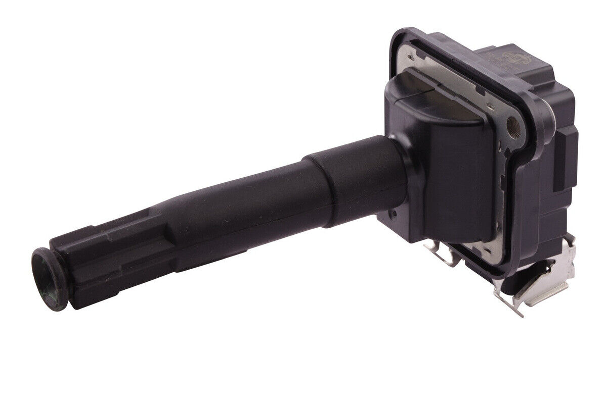 Zündspule inkl. Zündkerzenstecker 3-polig HELLA für AUDI A6 C5 Avant (4B5)